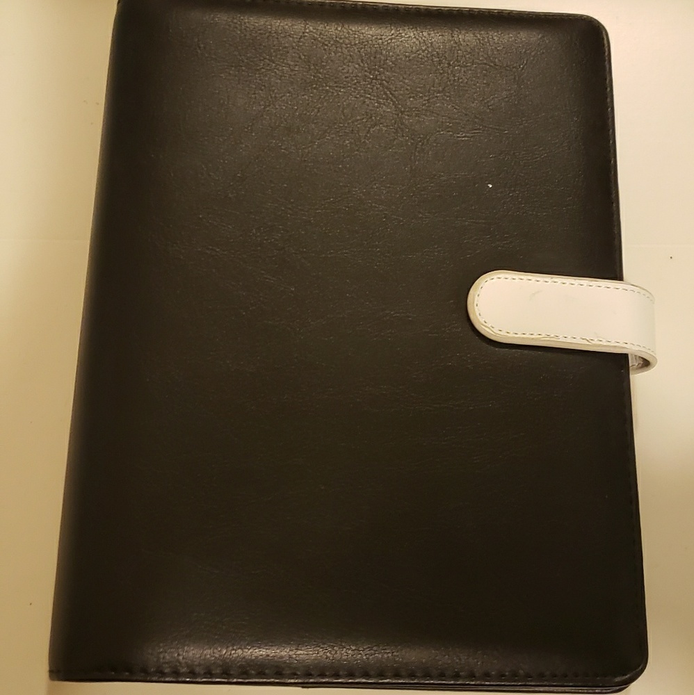 The paper studio planner